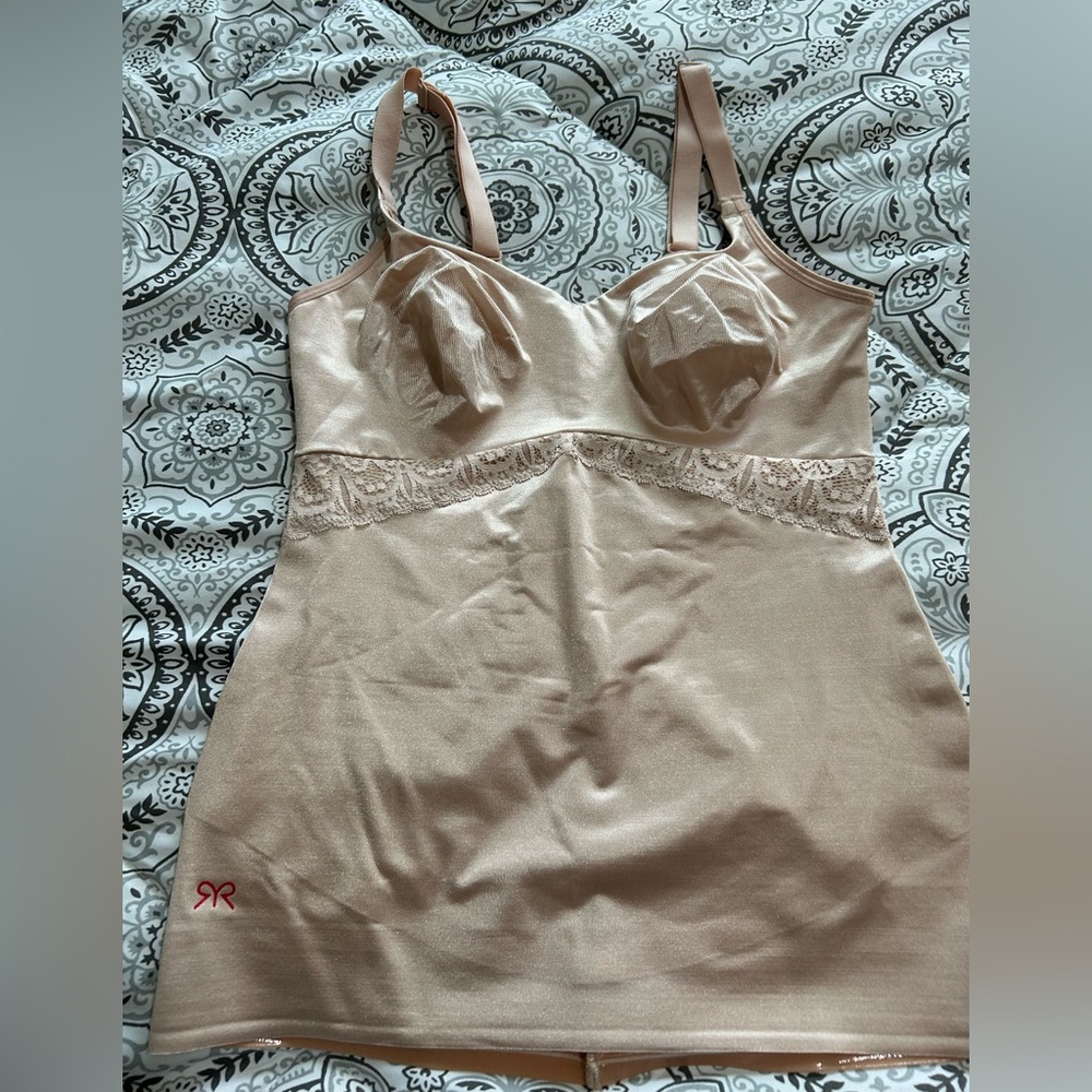 Ruby Ribbon Heritage Lace Cami Pale. Worn once, excellent condition.